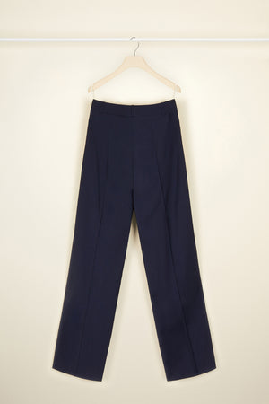 Pantalone da marinaio in lana d’estate