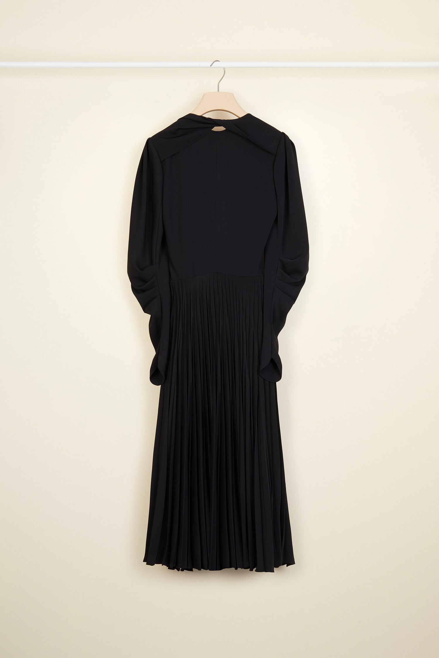 Patou - Twisted collar pleated dress - Black - Twists and turns and pleats.  Black cady midi dress. Deep V neckline, twisted cut-out collar at the back. Shirred detailing at the front. Long dolman sleeves with shirred elbows and zipped cuffs. Fully lined.
