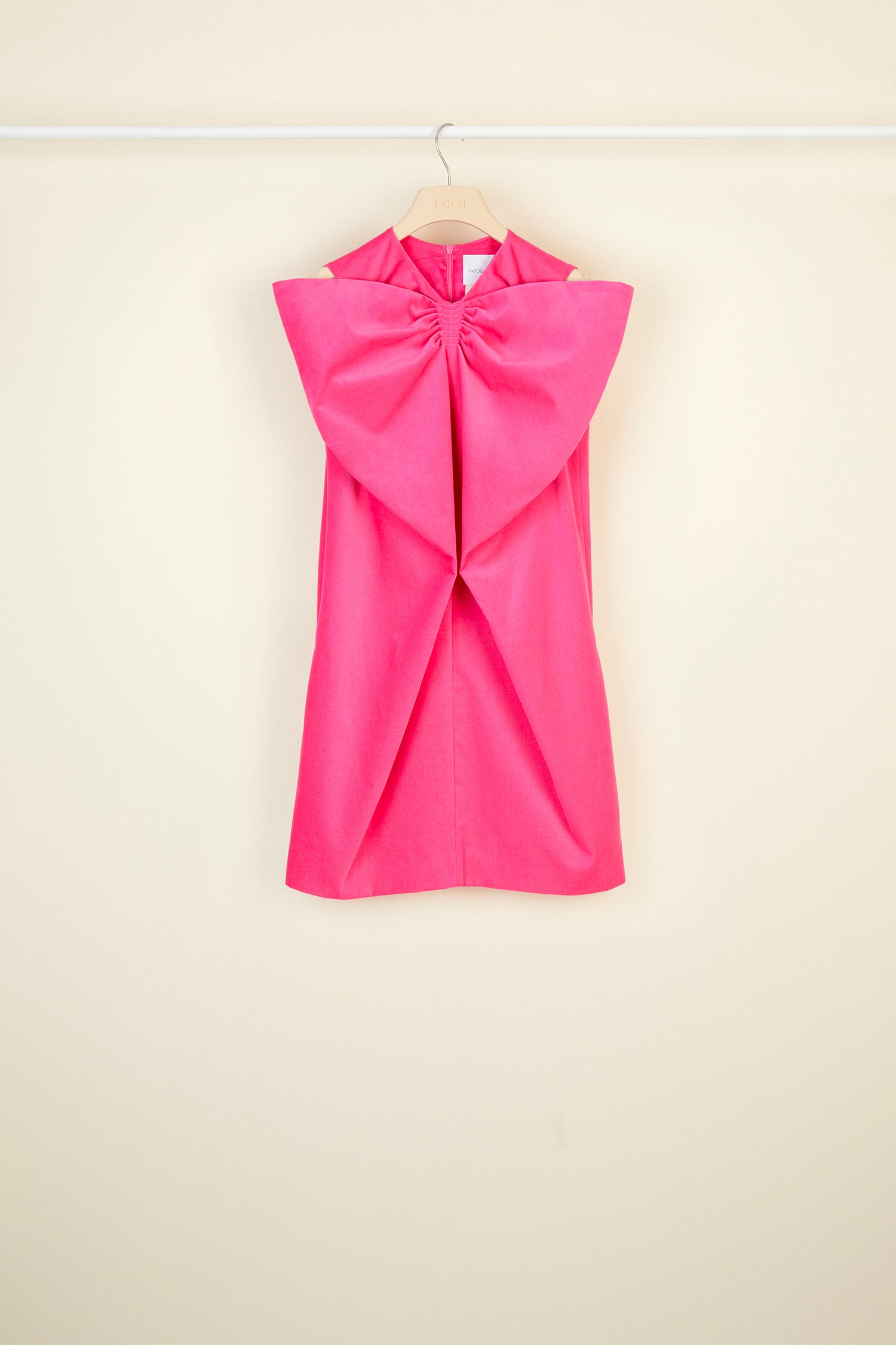 Patou - Oversized bow velvet mini dress - Raspberry - Patou&amp;#39;s darling pink brightens up a dramatic bow.Darling pink velvet sleeveless mini dress. Oversized bow at the front. Zip fastening at the back. Fully lined.