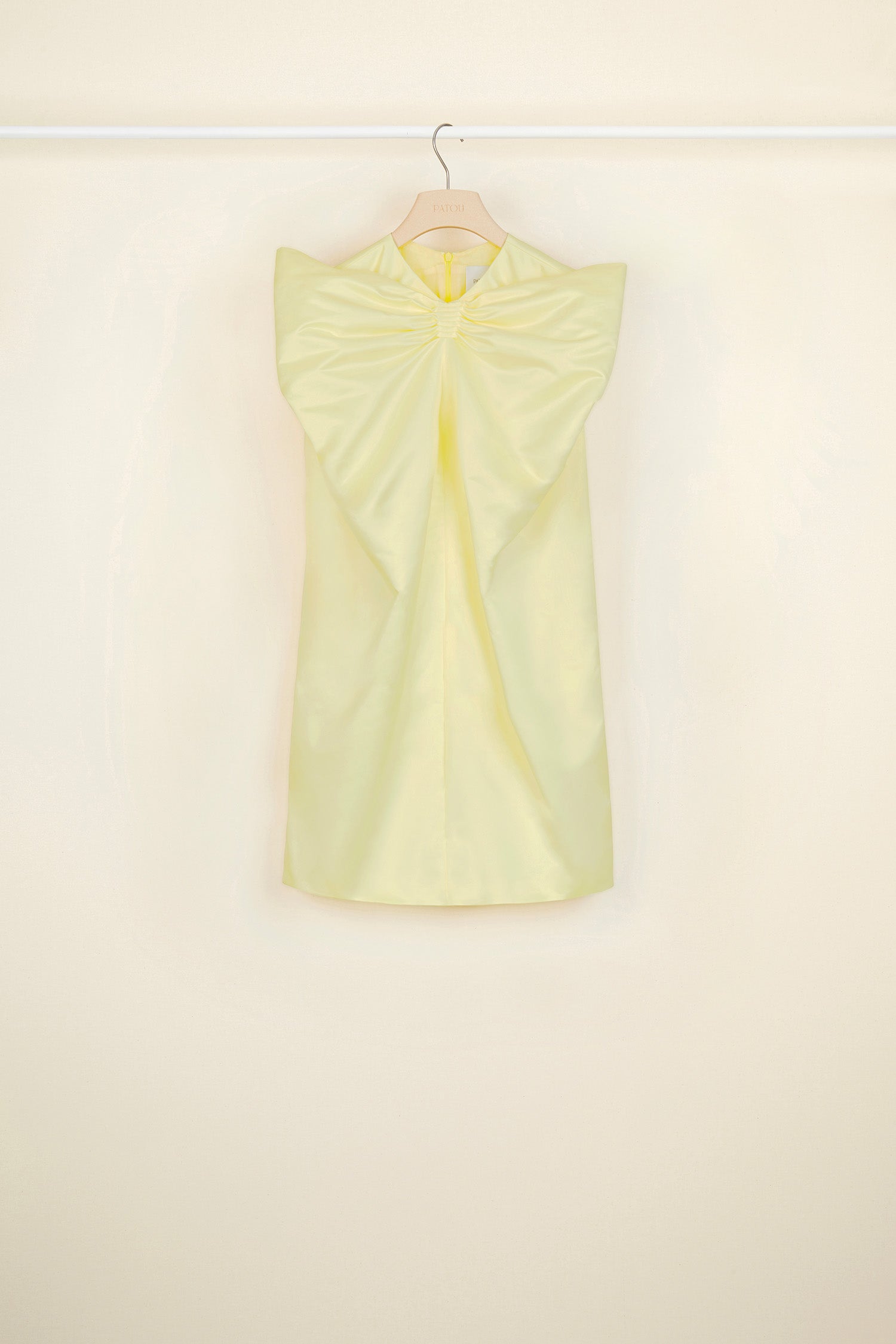 Patou - Oversized bow satin mini dress - Straw Yellow - Charming and dramatic: the oversized satin bow.  Straw yellow duchesse satin mini dress. Oversized bow at the front. Zip fastening at the back. Fully lined.