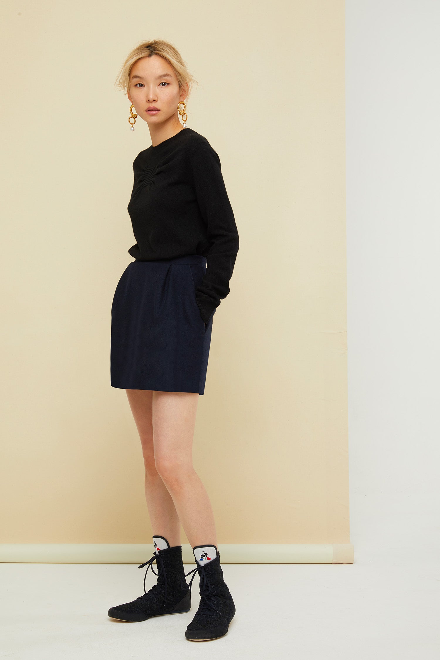 Patou - Wool and cashmere tulip skirt - Navy - Say it with a tulip!  Short navy wool and cashmere skirt. Box pleats at the front, darts at the back. Side pockets and concealed zip fastening at the back.