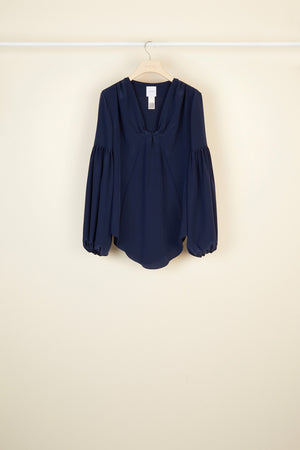 Seidenbluse mit Bischofsärmeln