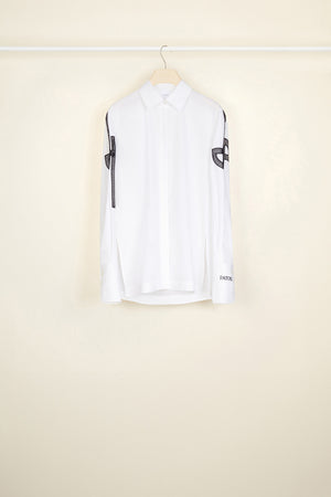 Embroidered logo shirt in organic cotton