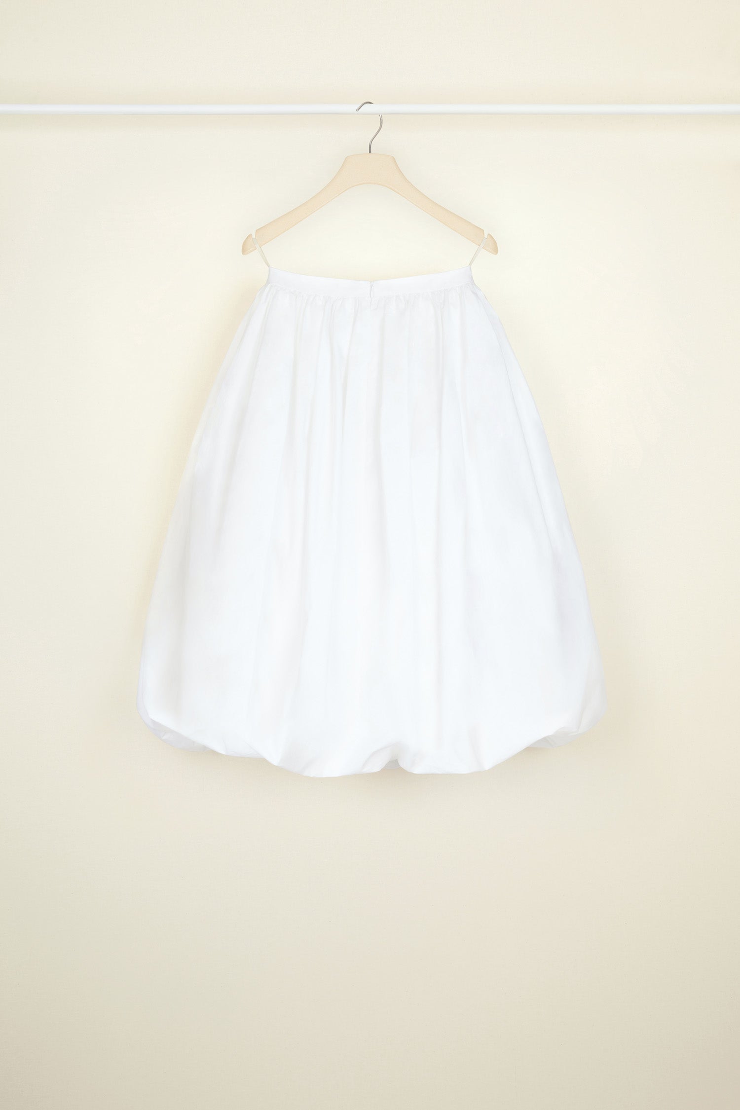 Patou - Cotton bubble skirt - White - Life inside a dreamy Patou bubble.  White organic cotton poplin skirt. Bubble silhouette. Zip fastening at the back.