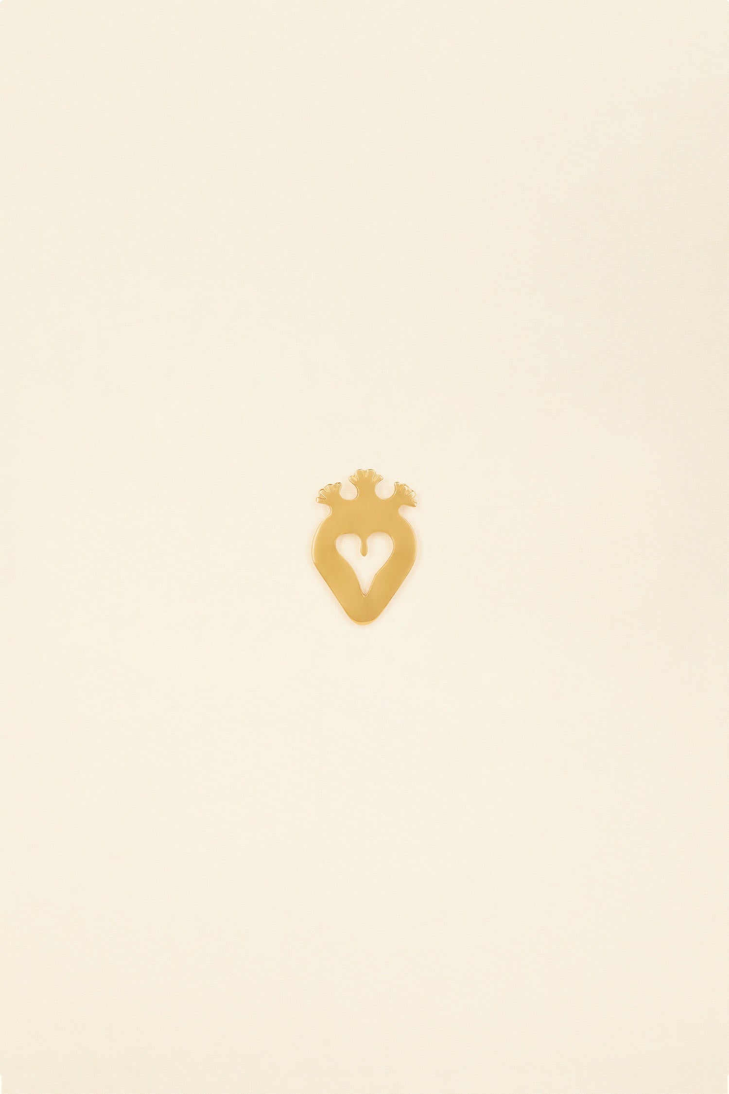 Patou - Cut-out heart brass brooch - Gold - Heart of brass.Gold-coloured brass brooch. Heart cut-out and serrated edges.