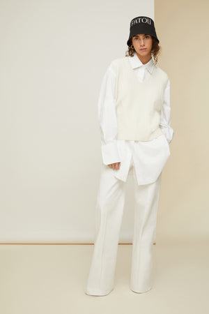 Maglione smanicato in misto lana ecosostenibile