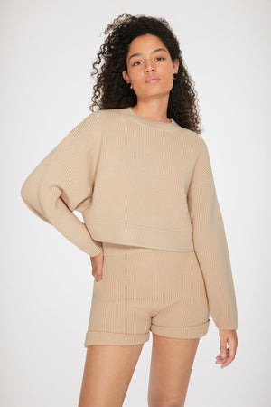 Maglione corto in lana a costine