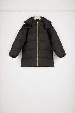 Puffer coat with detachable sleeves in recycled polyester