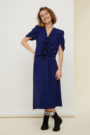 Bow-embellished ruched dress