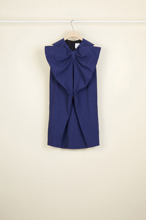 Oversized bow seersucker mini dress