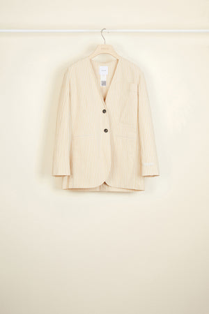 Collarless seersucker jacket