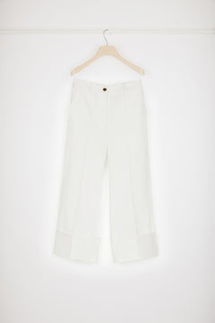 Iconic trousers in organic cotton denim