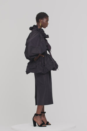 Double layer skirt in eco-friendly faille